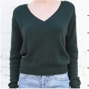 Brandy Melville Leigh V-neck Sweater